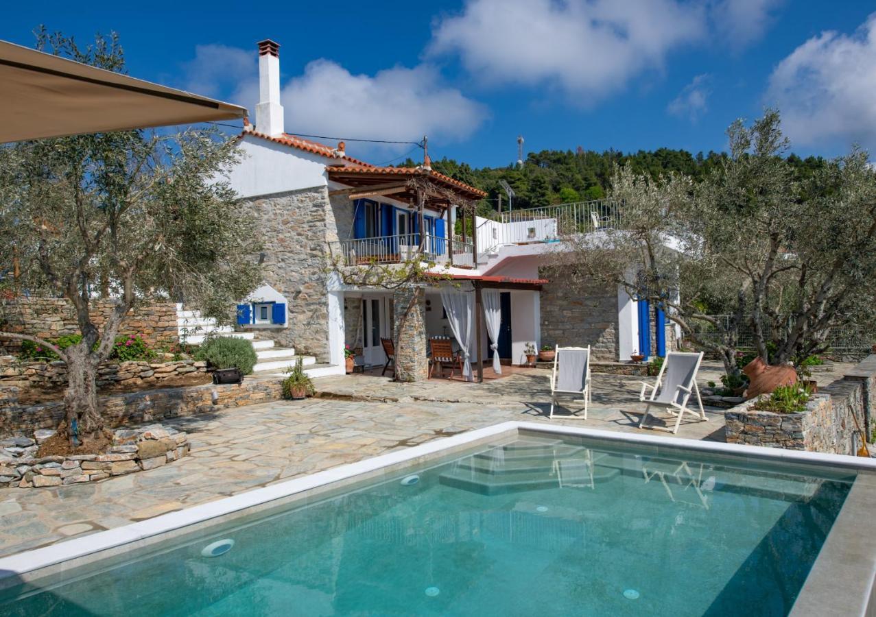 Villa Marouda Glossa Exterior photo