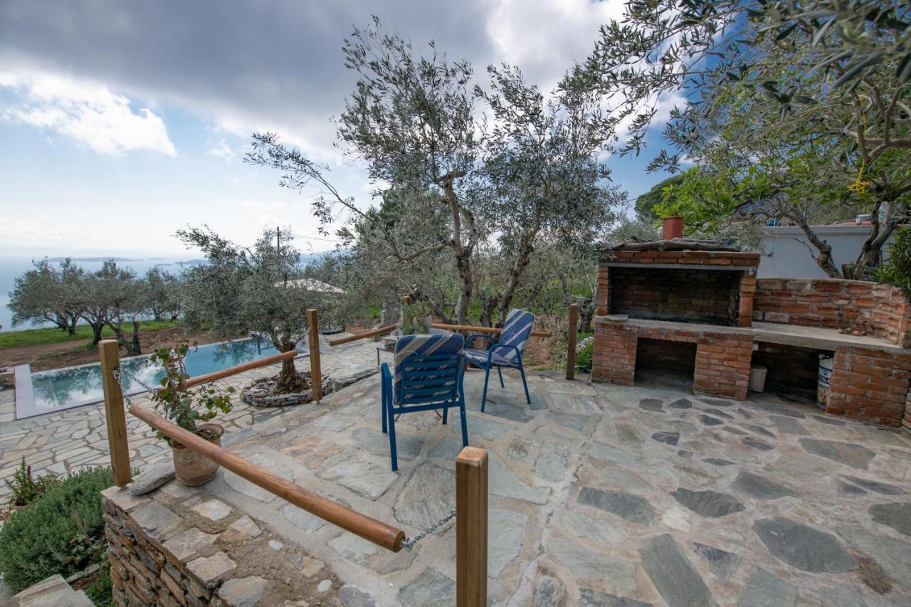 Villa Marouda Glossa Exterior photo