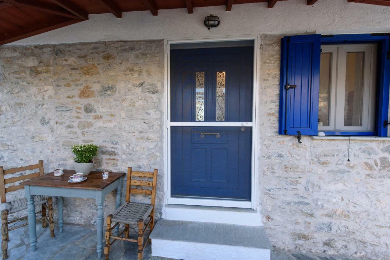 Villa Marouda Glossa Exterior photo