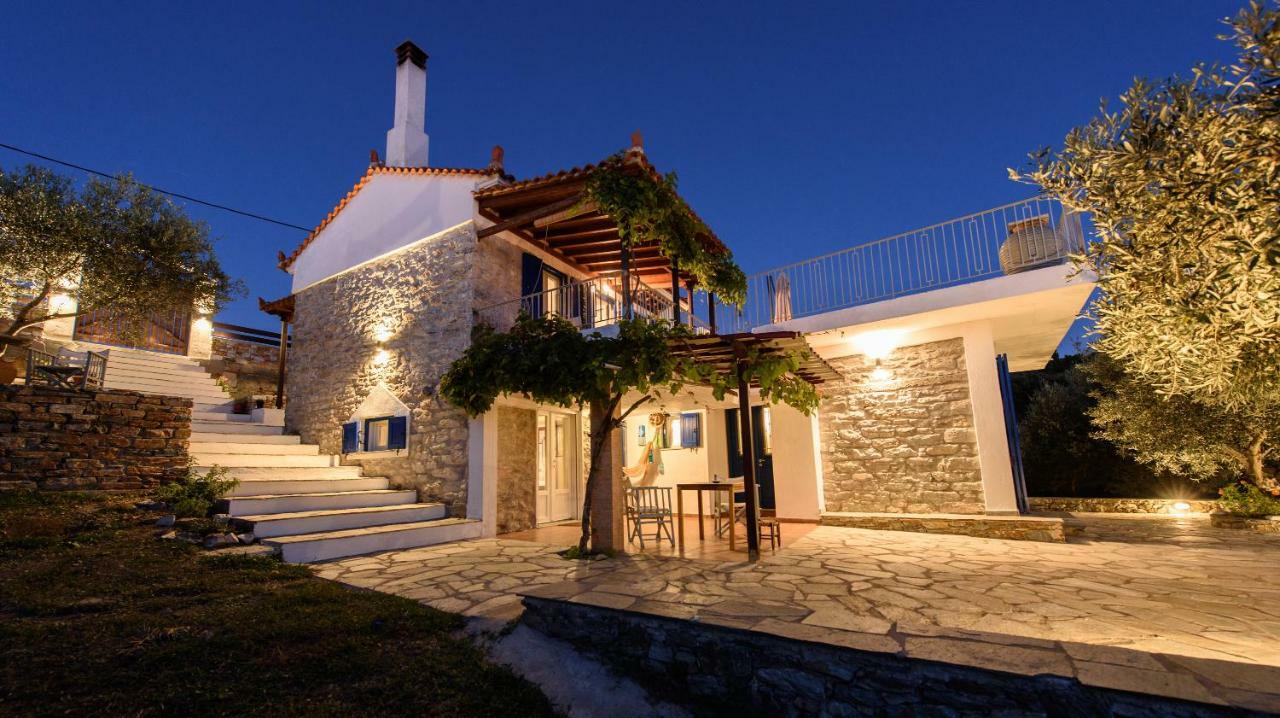 Villa Marouda Glossa Exterior photo